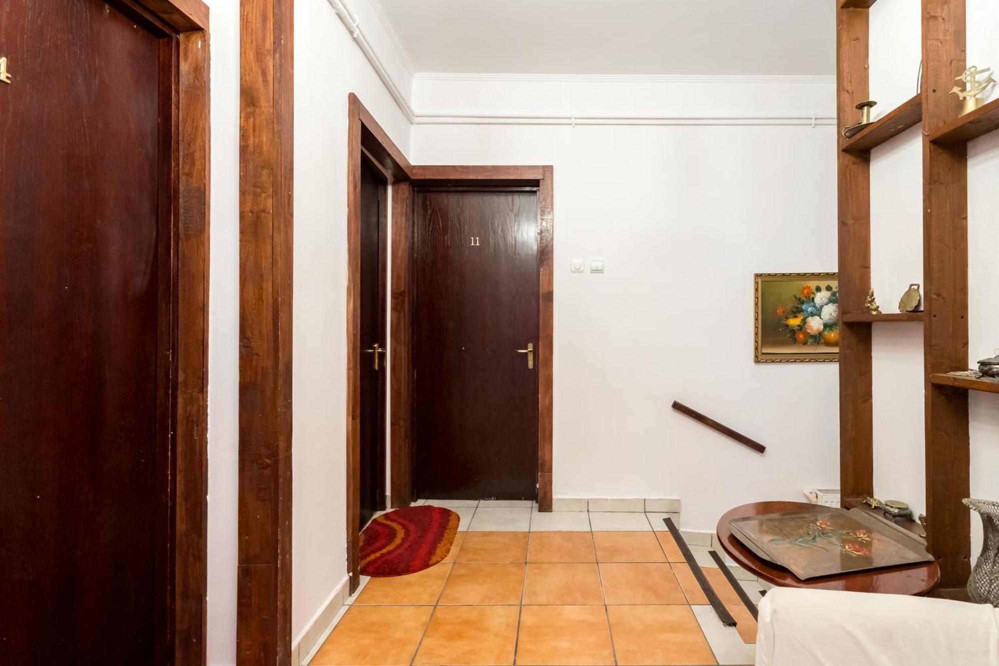 Flower'S Bucharest Exterior photo